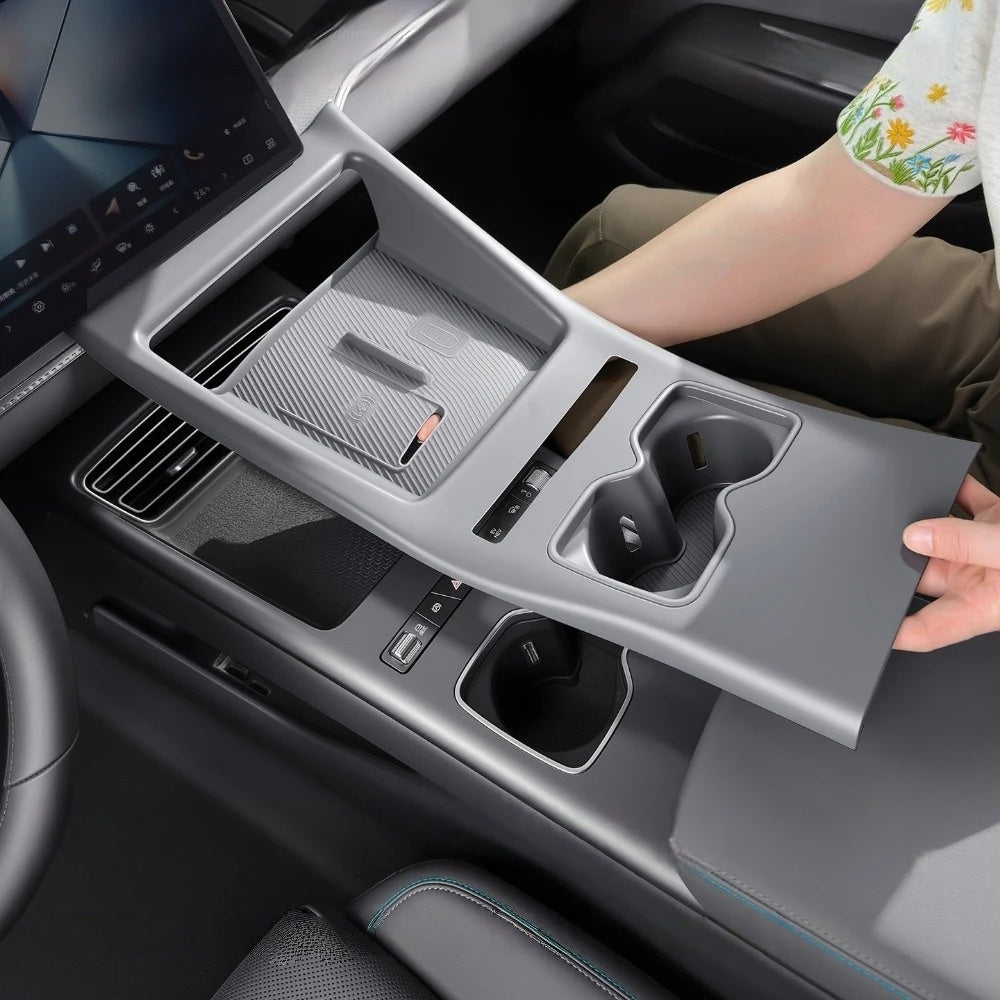 BYD SONG PRO/Sealion 05 EV Wireless Charging Mat Water Cup Holder