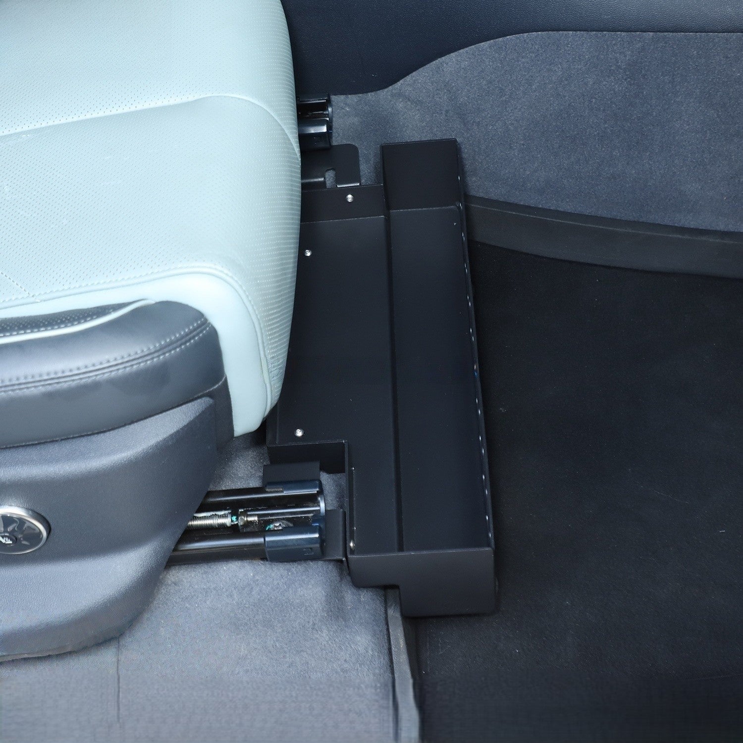 BYD Fangchengbao Leopard 5 Stainless Steel Under Passenger Seat Storage Box