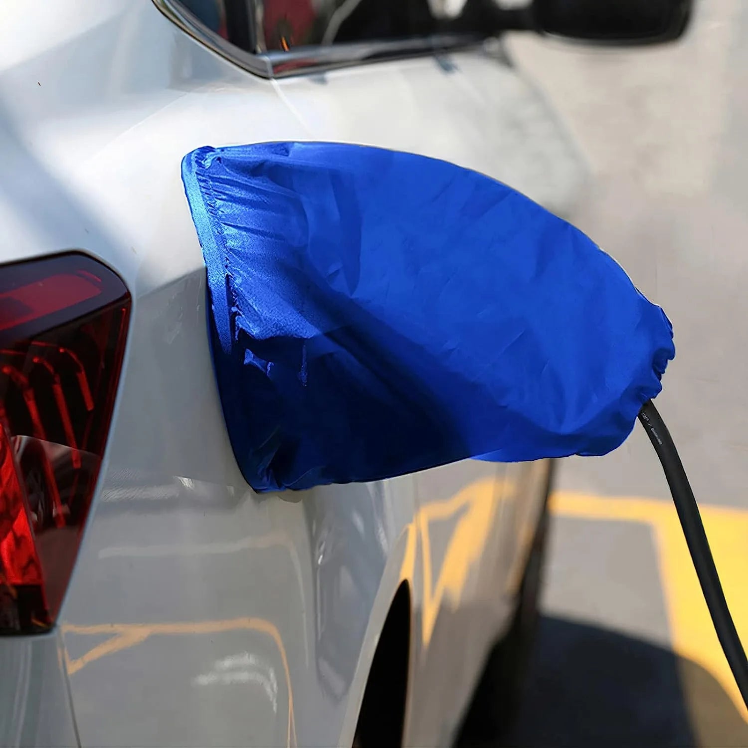 Outdoor EV Charger Cover, Waterproof Electric Car Charging Port Cover for BYD Car