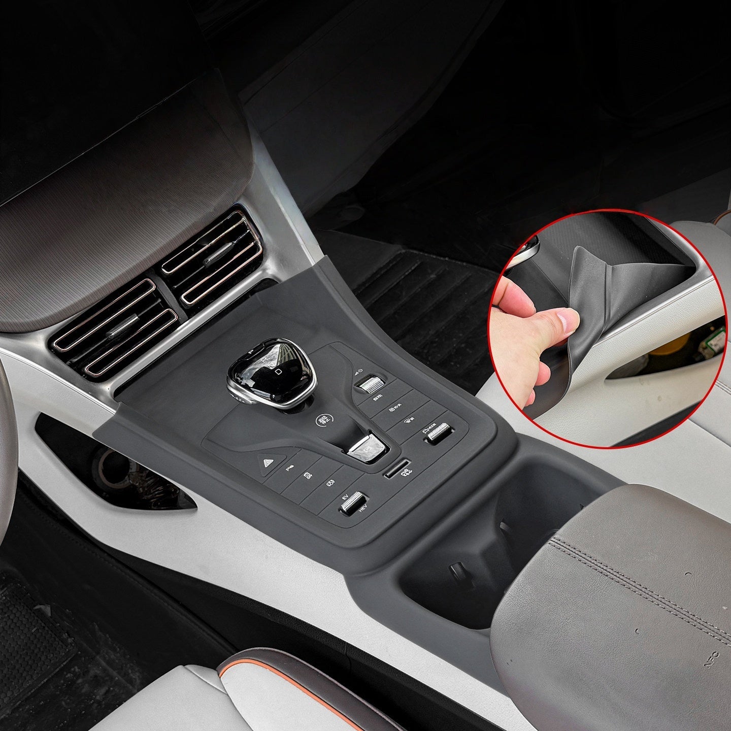 BYD SONG PRO/Sealion 05 EV Wireless Charging Mat Water Cup Holder