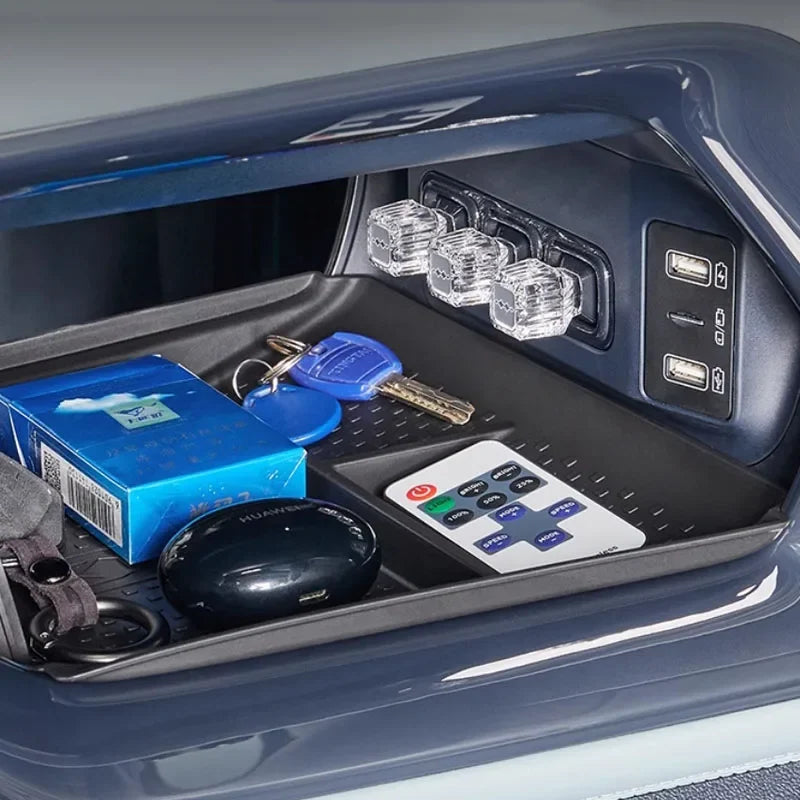 BYD FangChengBao Leopard 5 TPE Caja de almacenamiento Cojín debajo del control central 