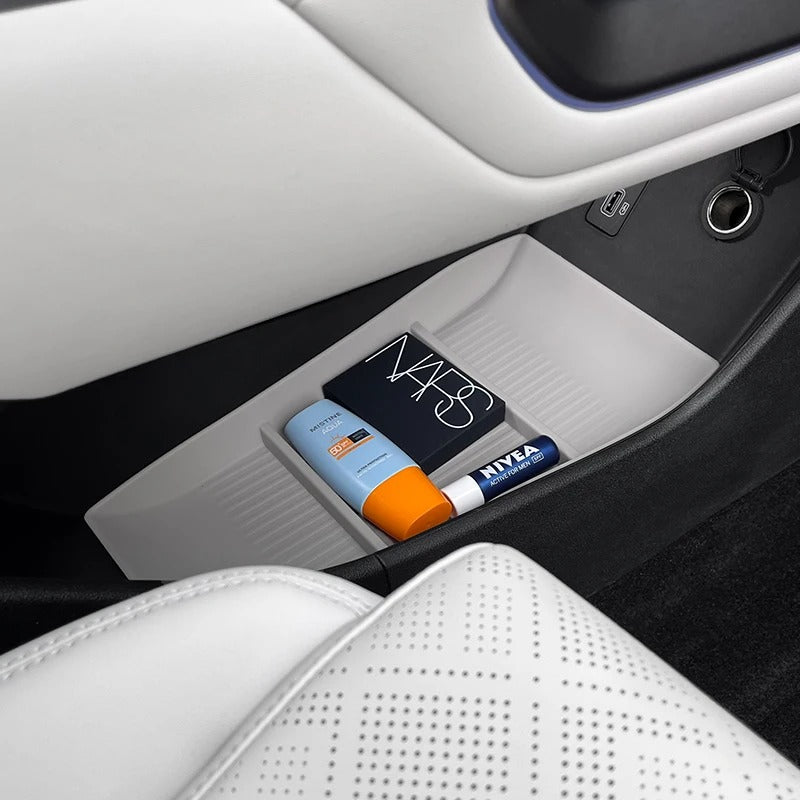 Car Central Control Armrest Double-layer Storage Box for BYD Yuan Up 24-25